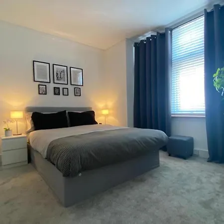 Beautuful 2 Bed Apartment In Central London